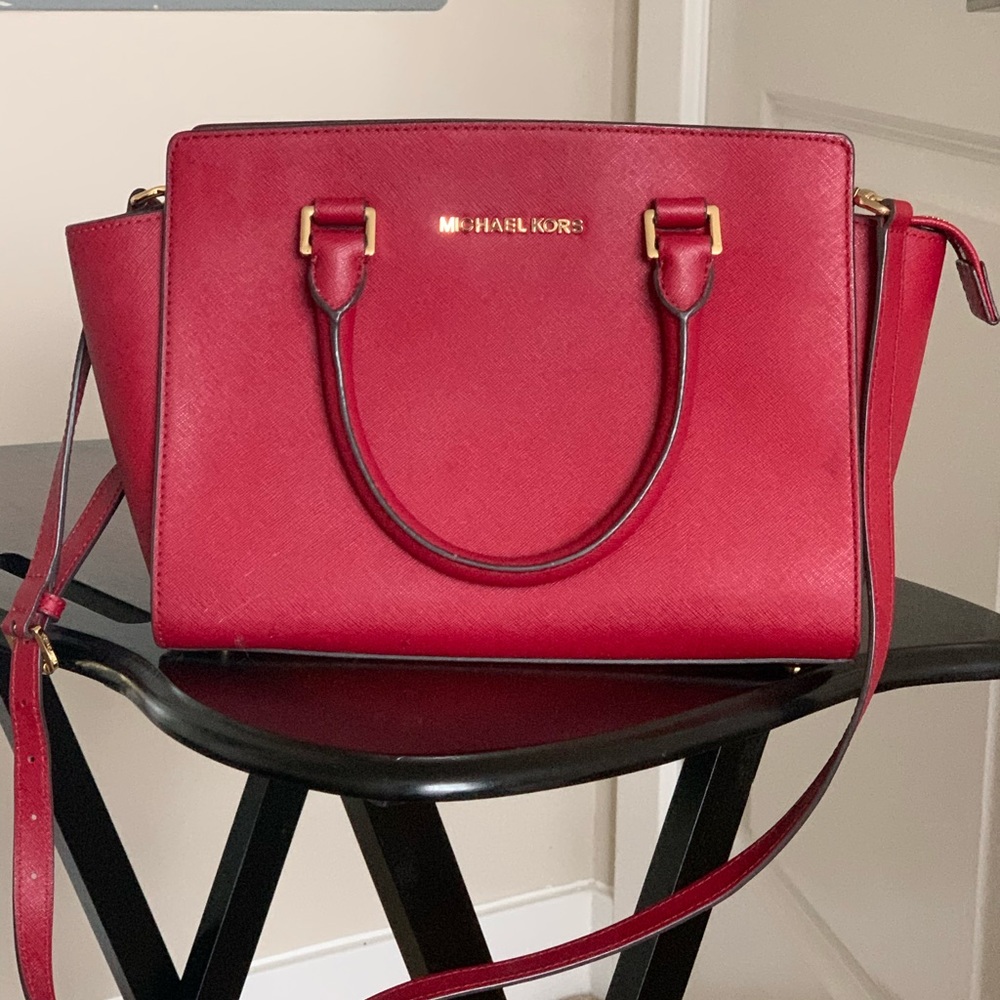 Red Michael Kors Selma Medium Handbag